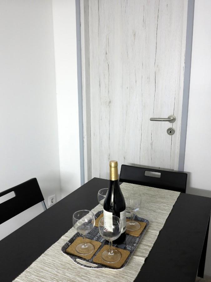 Muveszhaz Apartman Balatonfured Exterior photo